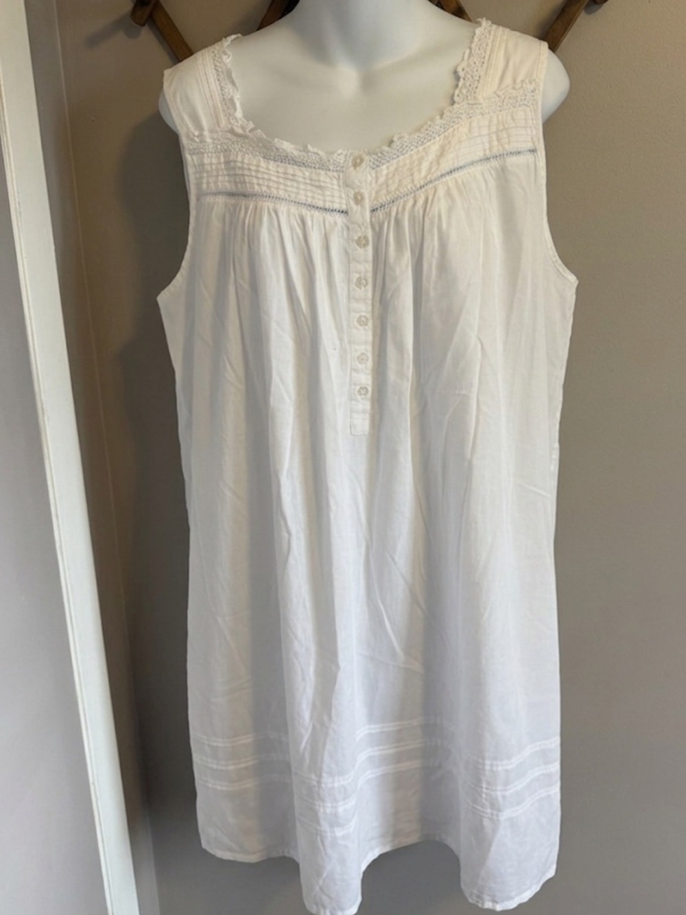 Vintage Eileen West White Cotton Lace Nightgown XL